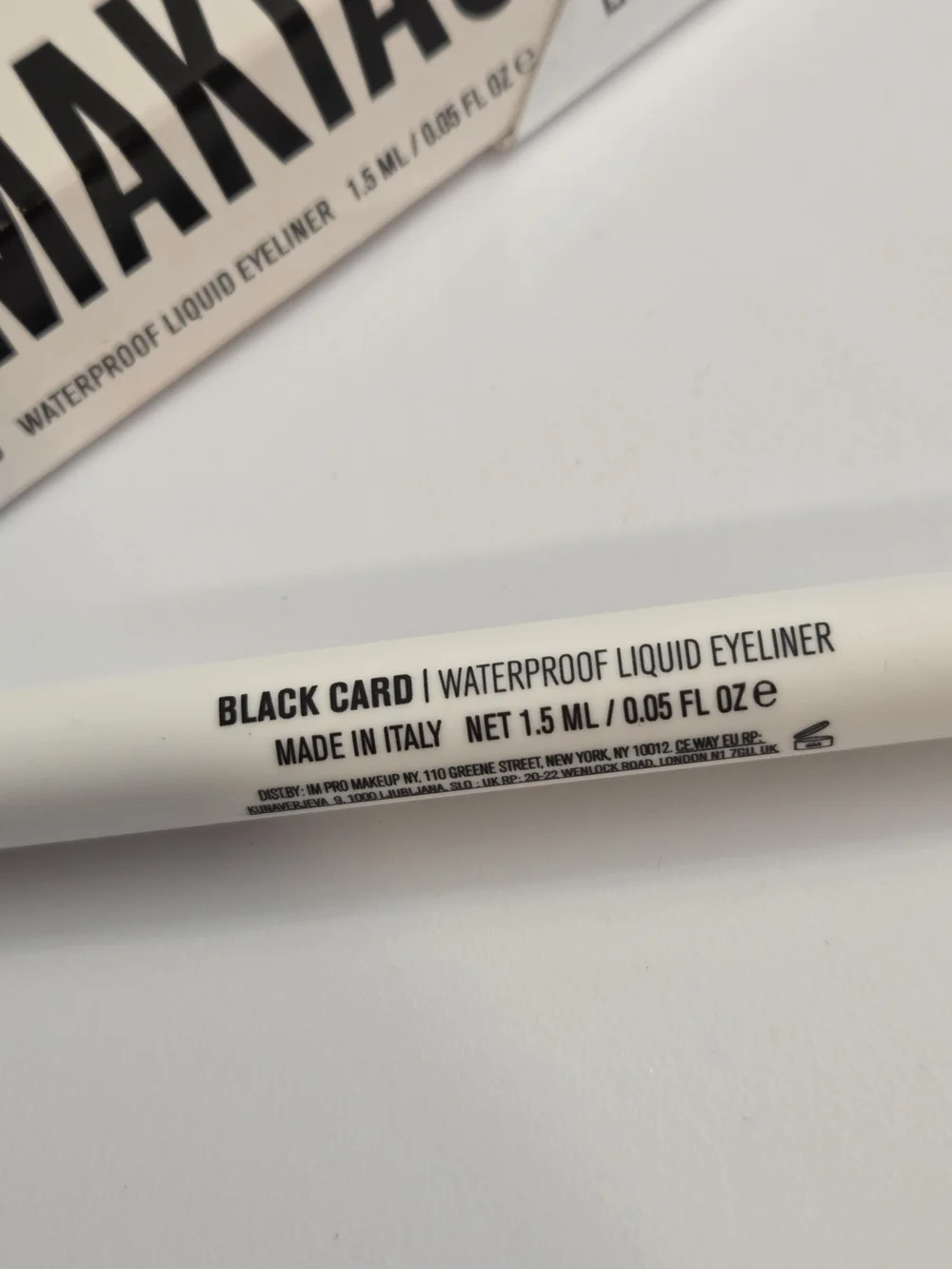 IL MAKIAGE bold dramatic